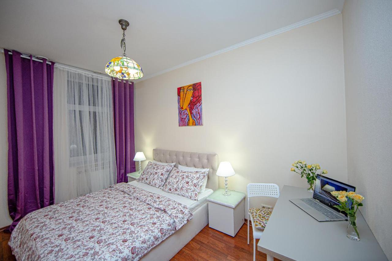 4Br Apartment Next To St Isaak Cathedral San Petersburgo Exterior foto